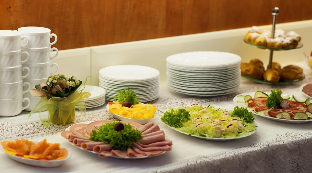 Abidar Hotel Spa & Wellness 시에초시네크 외부 사진