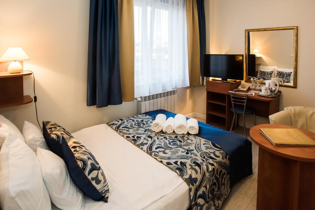 Abidar Hotel Spa & Wellness 시에초시네크 외부 사진