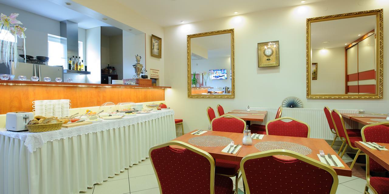 Abidar Hotel Spa & Wellness 시에초시네크 외부 사진
