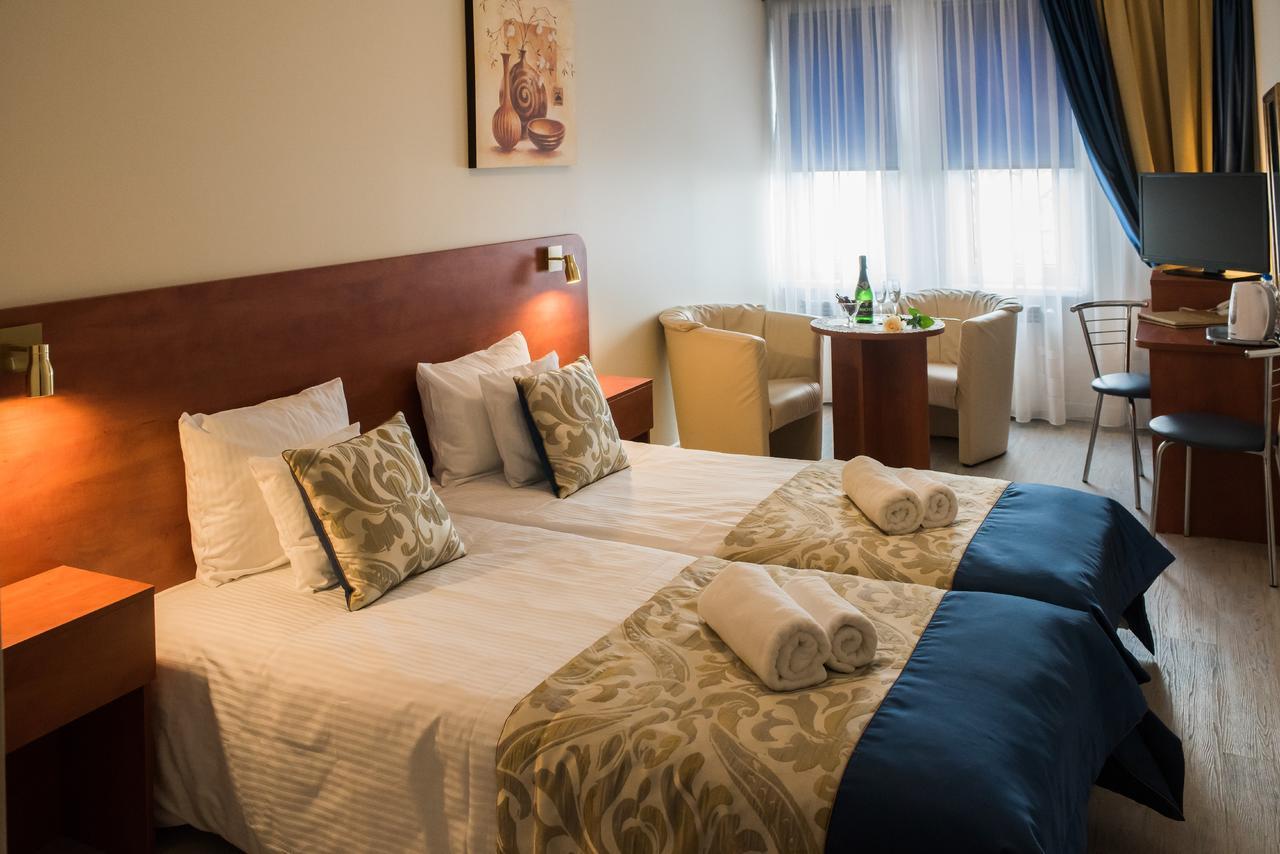 Abidar Hotel Spa & Wellness 시에초시네크 외부 사진